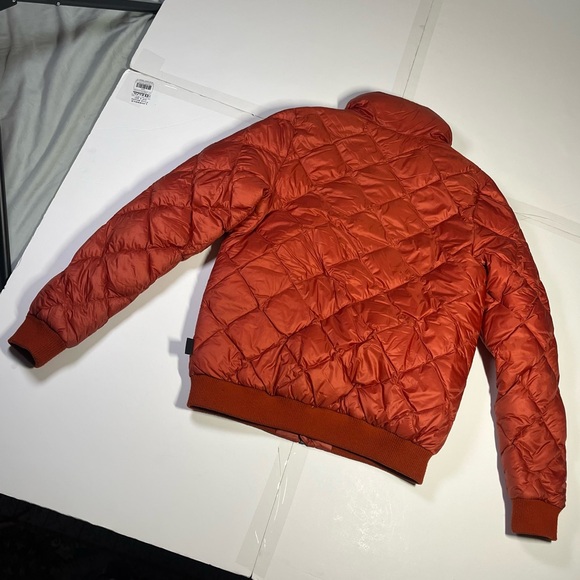Patagonia Worn Wear Women’s Small Prow Bomber Jacket Quilted Down Roots Red 2017 - Picture 16 of 16